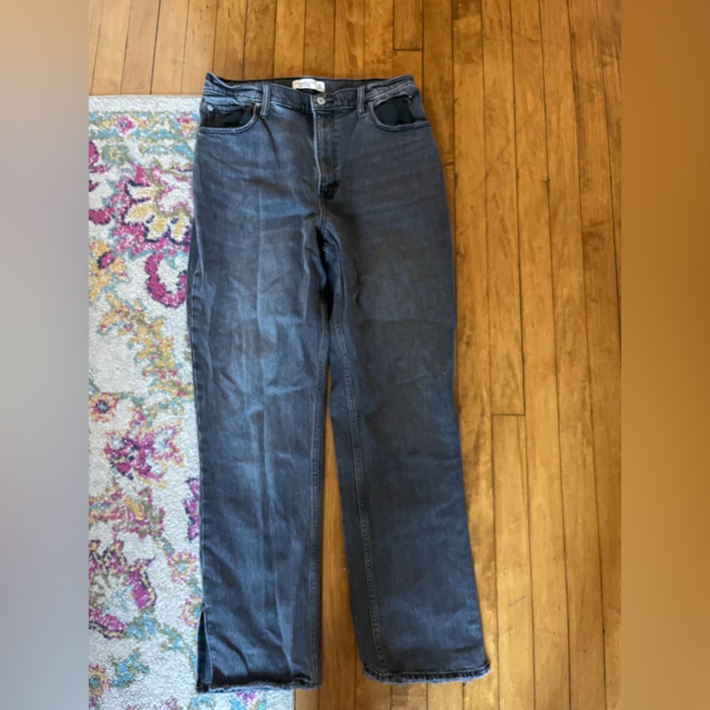 Abercrombie Curve Love Black jeans with Split hem